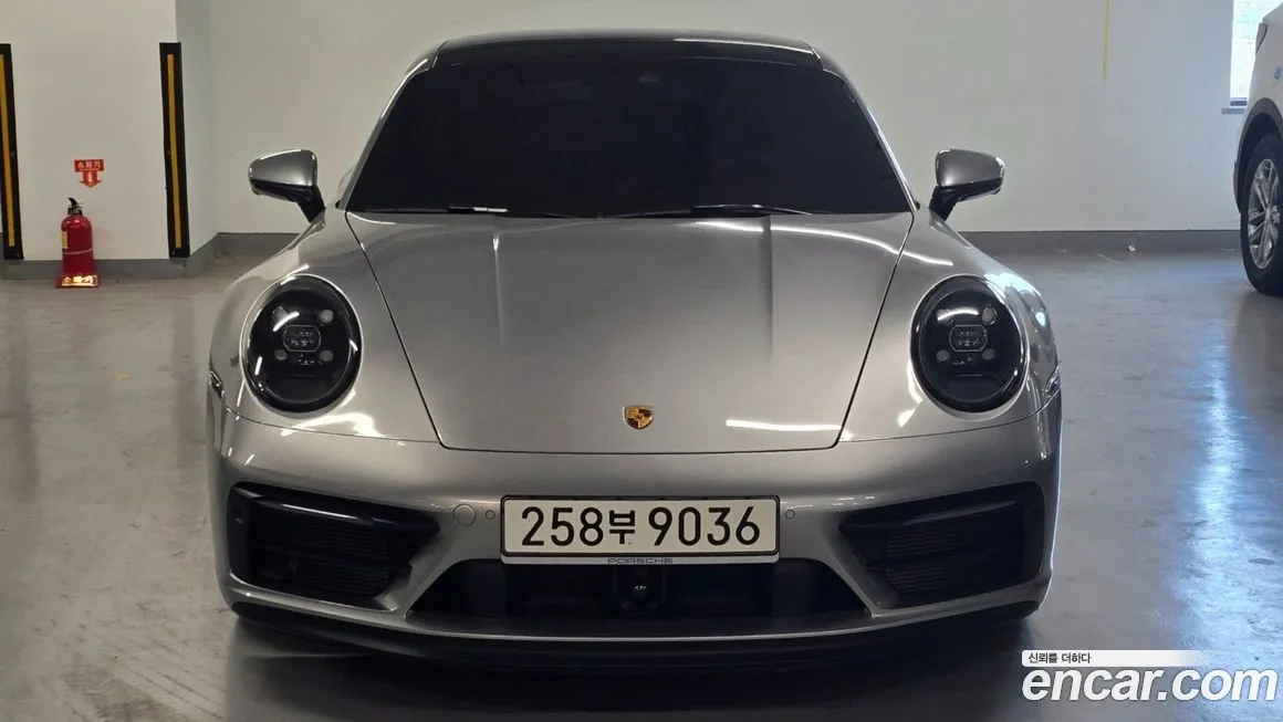Porsche 911 2022 из KR, фото 2