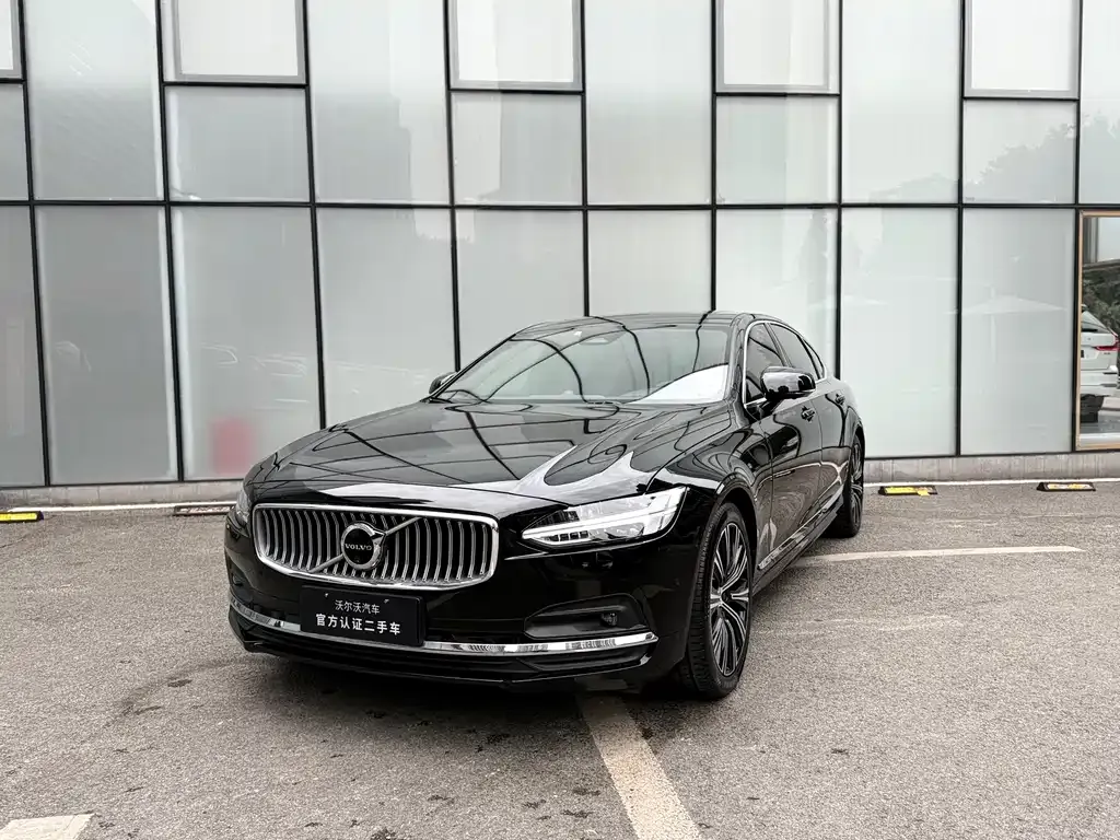 Volvo S90 2023 из CN, фото 1