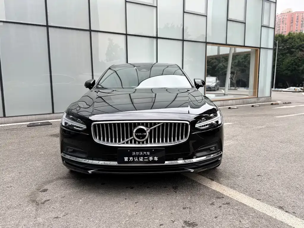 Volvo S90 2023 из CN, фото 2