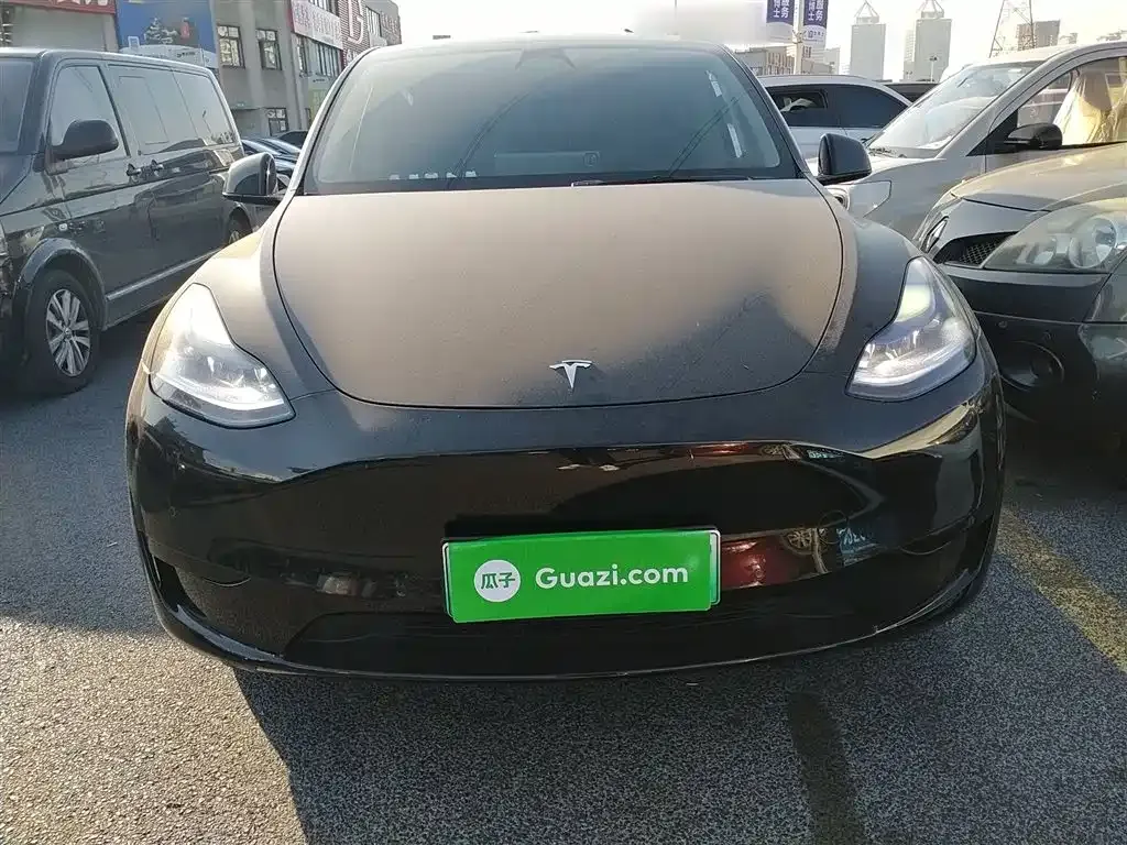 Tesla Model Y 2023 из CN, фото 3