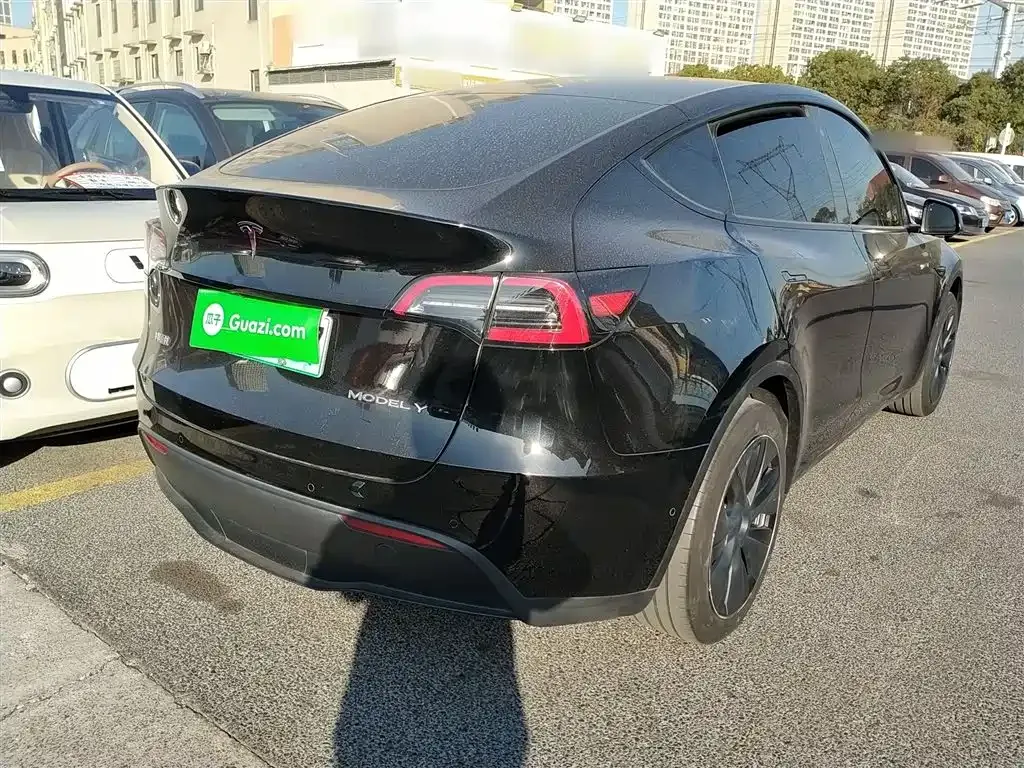 Tesla Model Y 2023 из CN, фото 7
