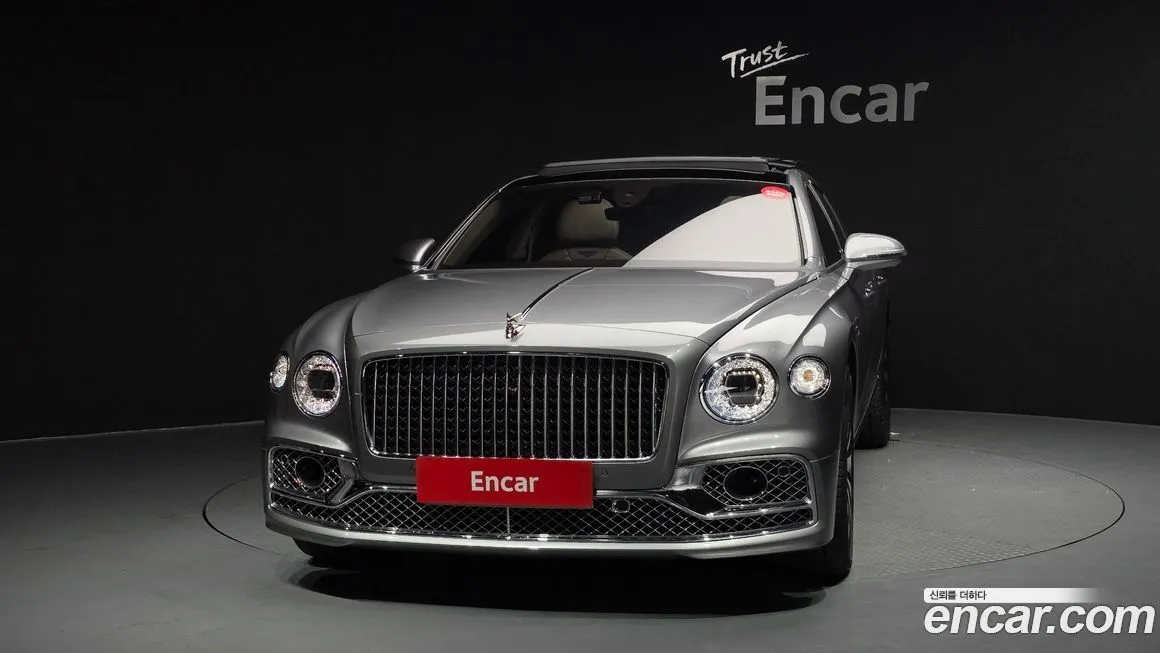 Bentley Flying Spur 2023 из KR, фото 3