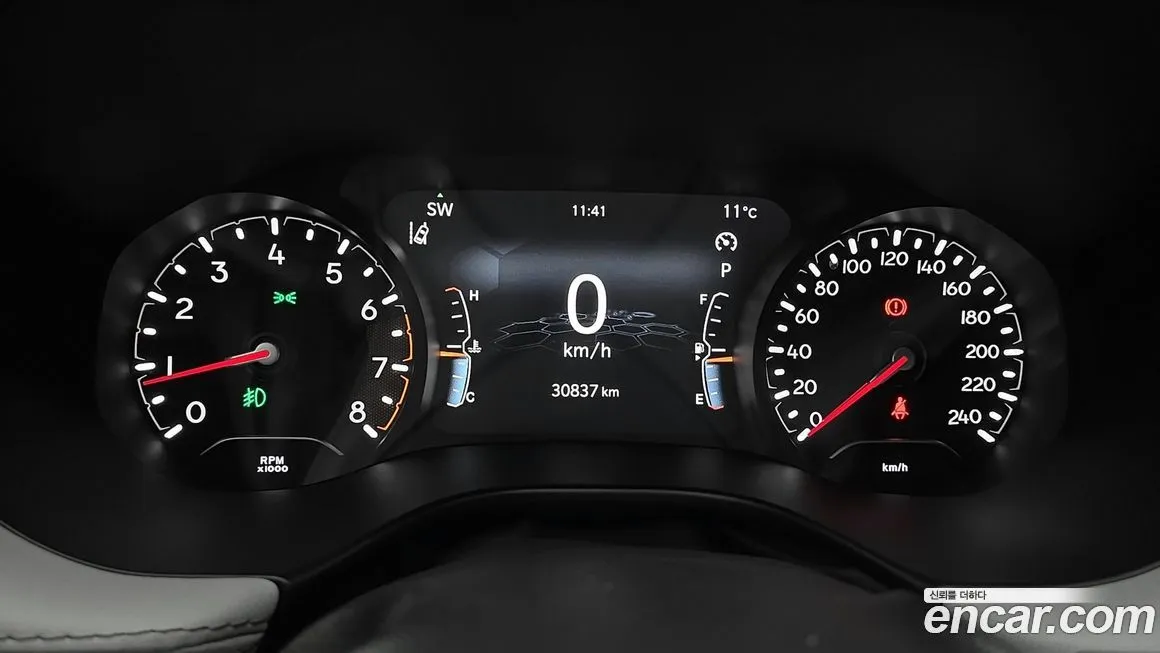 Jeep Compass 2022 из KR, фото 8