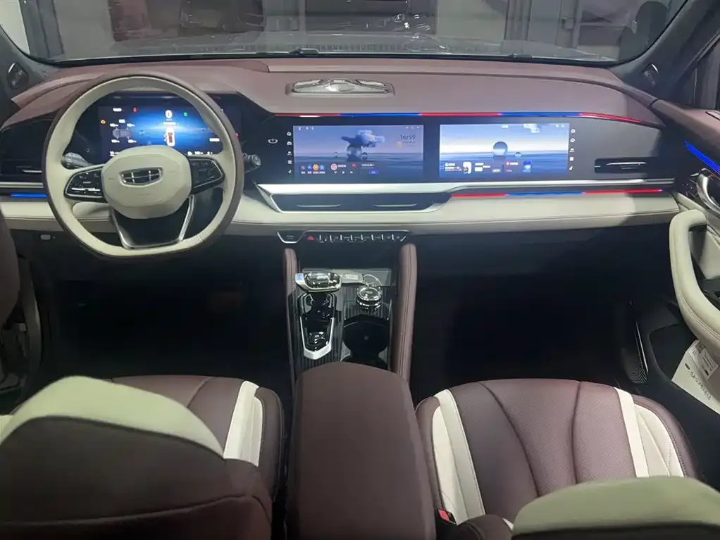 Geely Xingyue L — фото 10