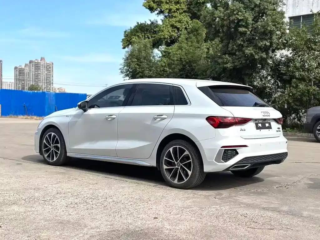 Audi A3 2021 из CN, фото 4