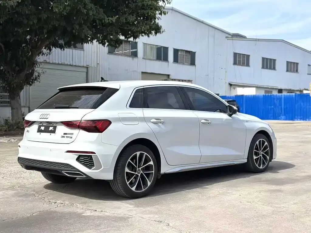 Audi A3 2021 из CN, фото 6