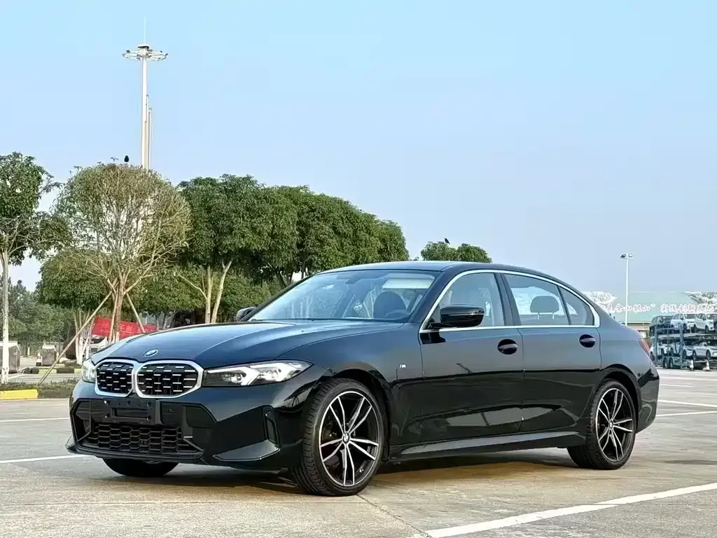 BMW 3 Series 2024 из CN, фото 1