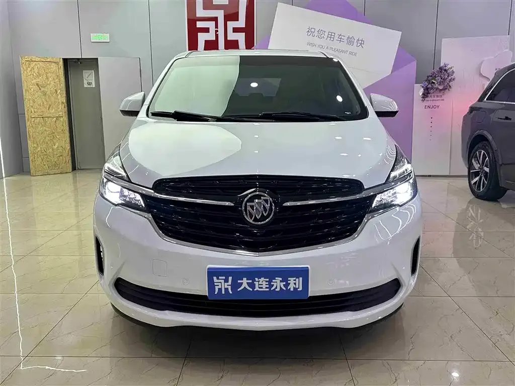 Buick GL8 2022 из CN, фото 2