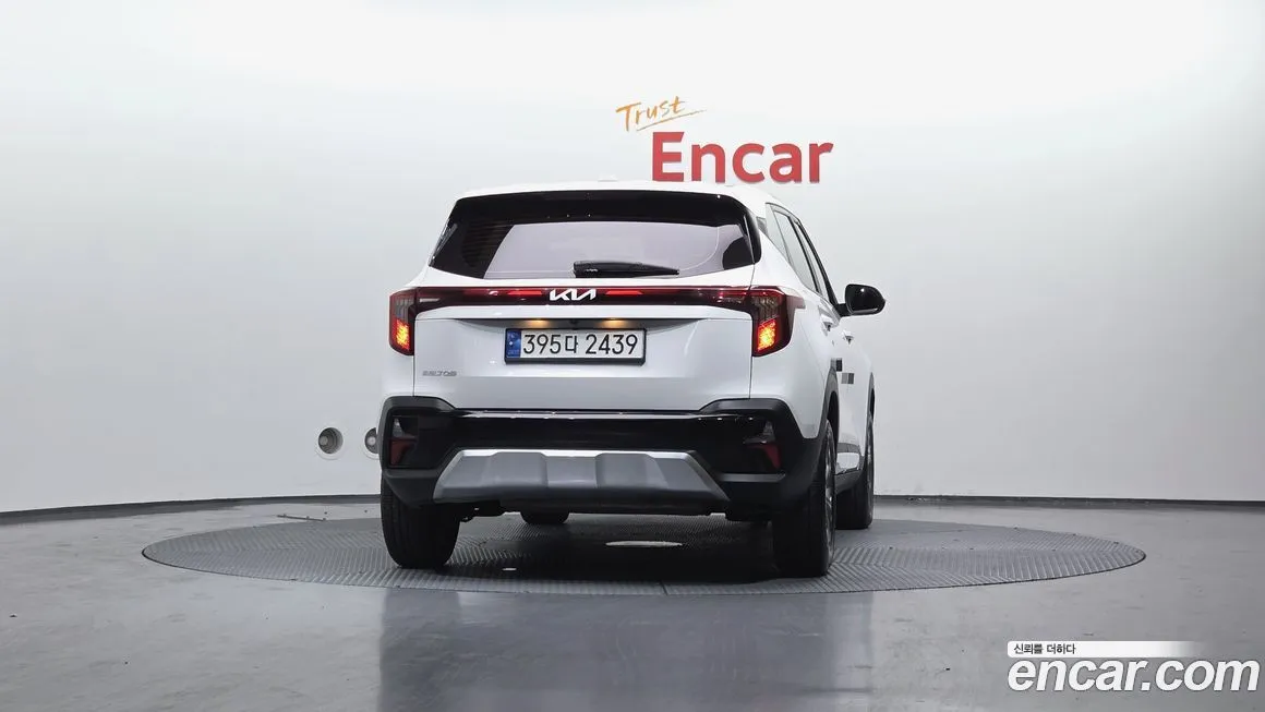 Kia Seltos 2023 из KR, фото 4