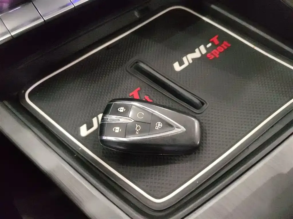 Changan UNI-T 2021 из CN, фото 9