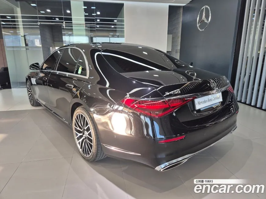 Mercedes-Benz S-Class 2024 из KR, фото 2
