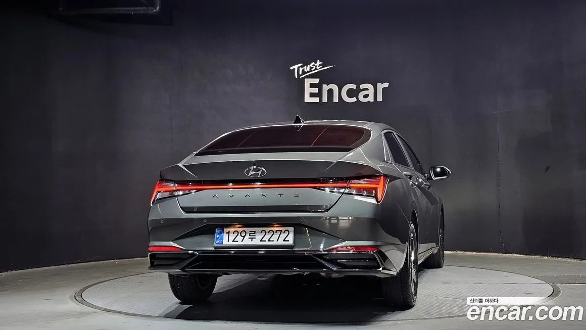 Hyundai AVANTE 2023 из KR, фото 4