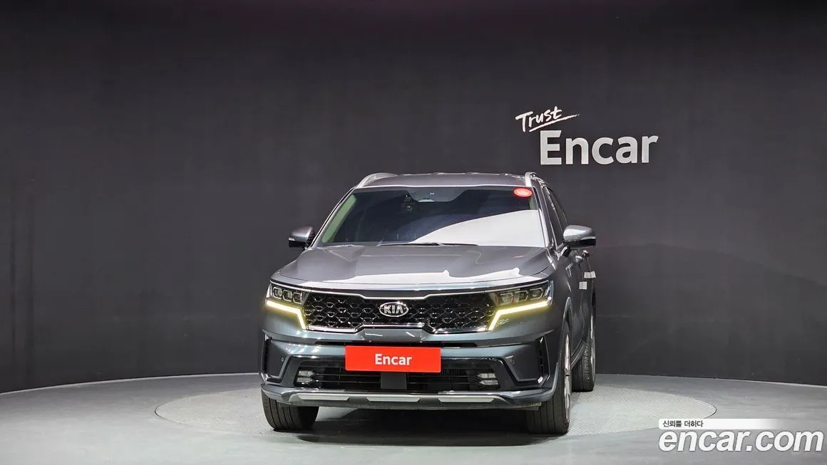 Kia Sorento — фото 3