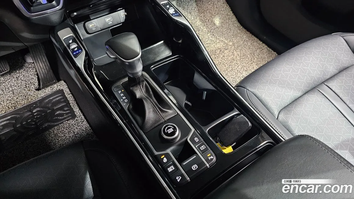 Kia Sorento — фото 9