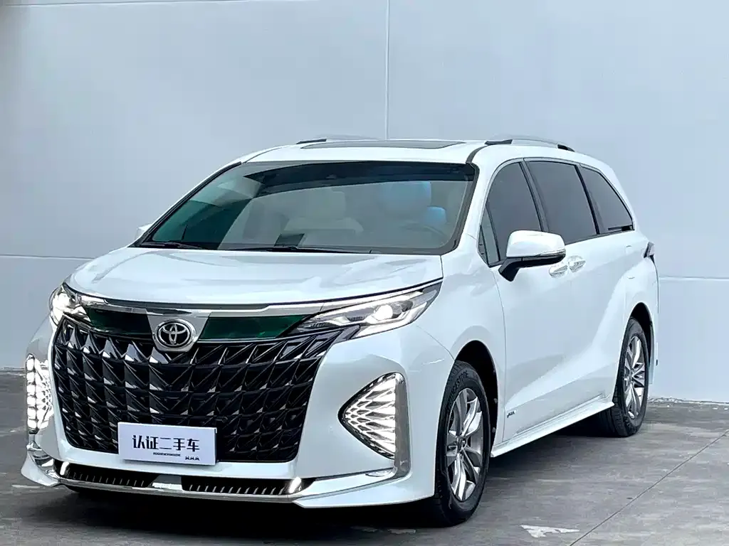 Toyota Sienna 2025 из CN, фото 2