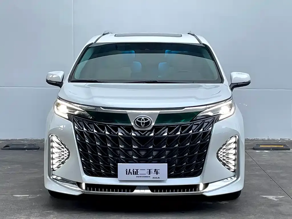 Toyota Sienna 2025 из CN, фото 3