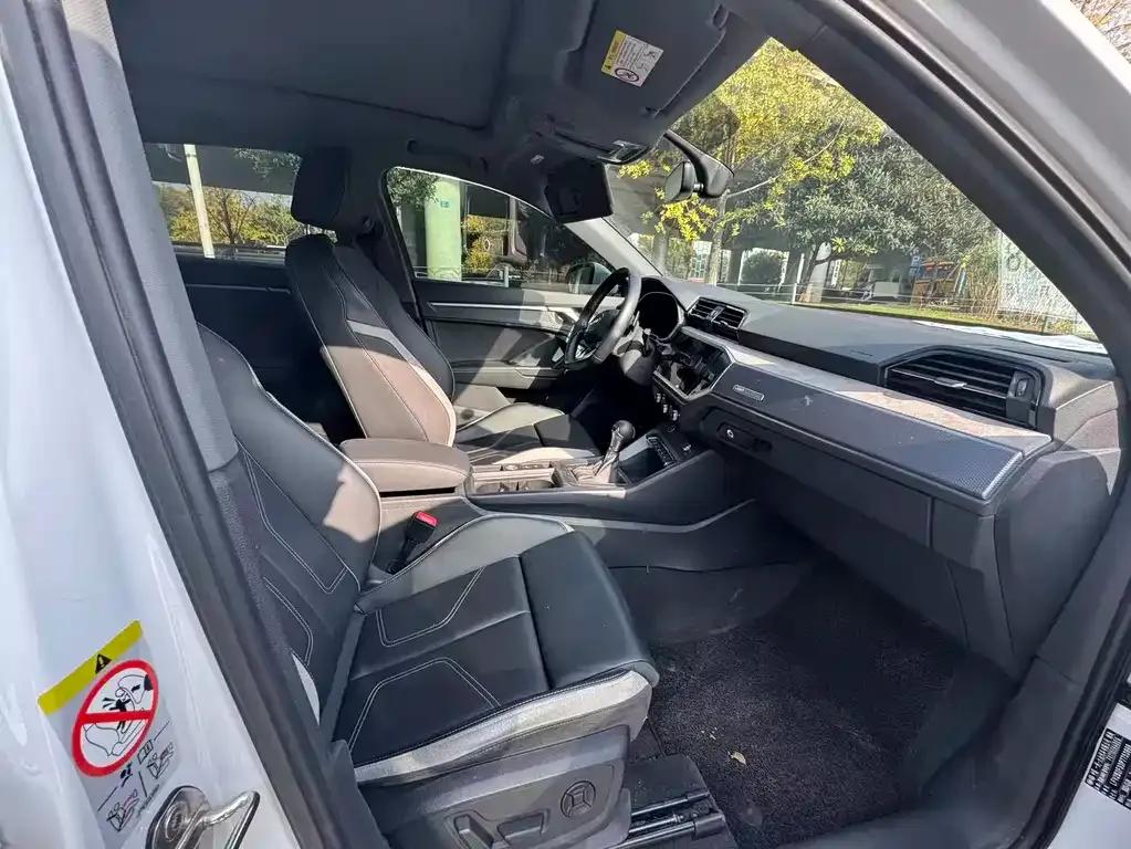 Audi Q3 2024 из CN, фото 5