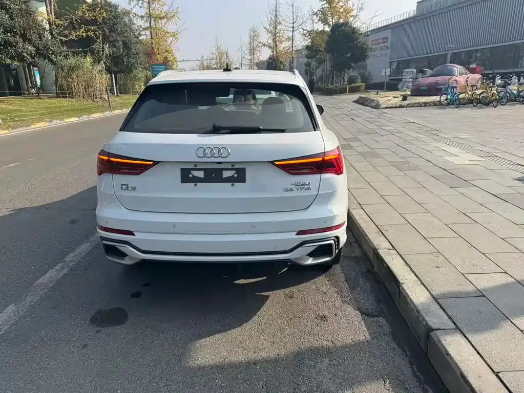 Audi Q3 2024 из CN, фото 8