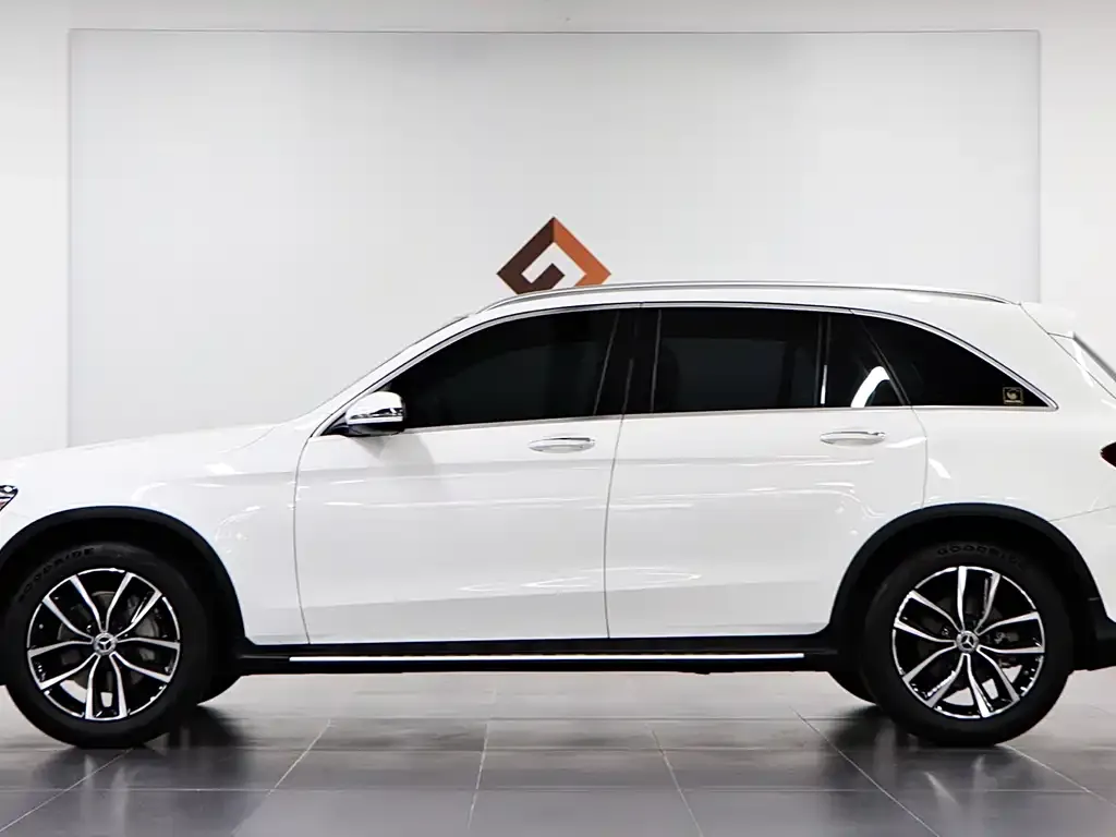 Mercedes-Benz GLC 2021 из CN, фото 7