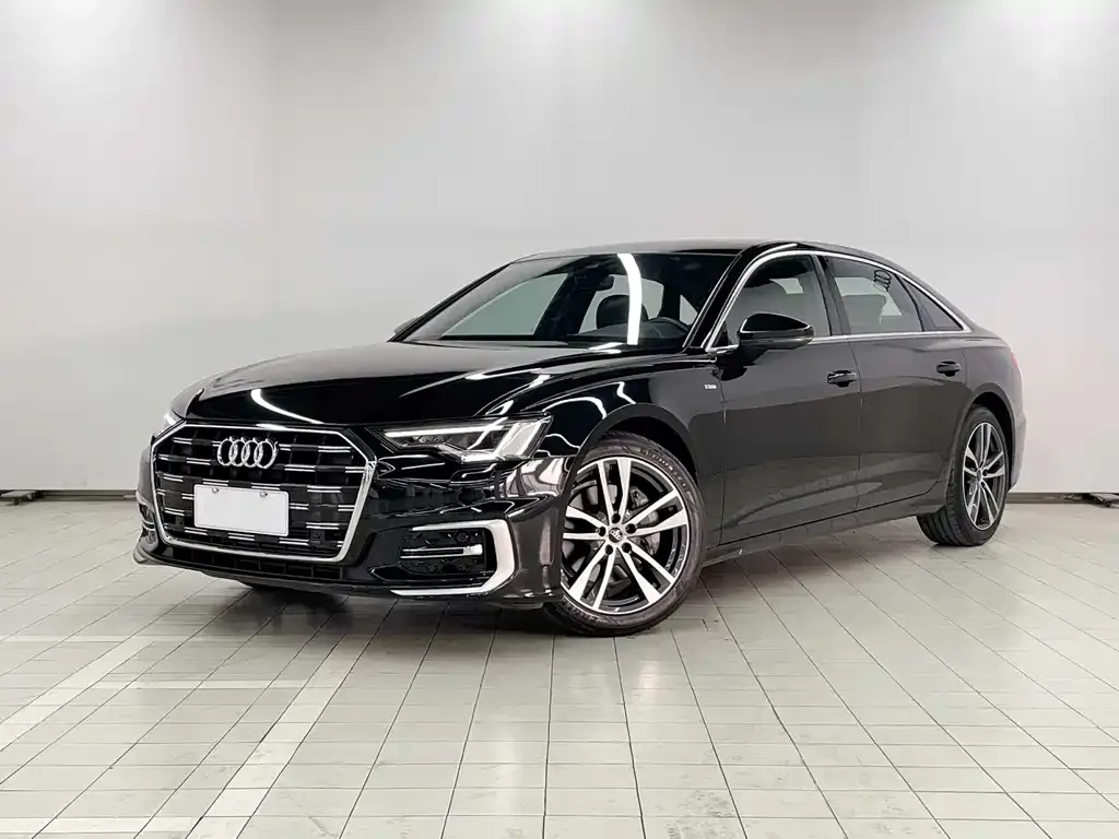 Audi A6L 2023 из CN, фото 1