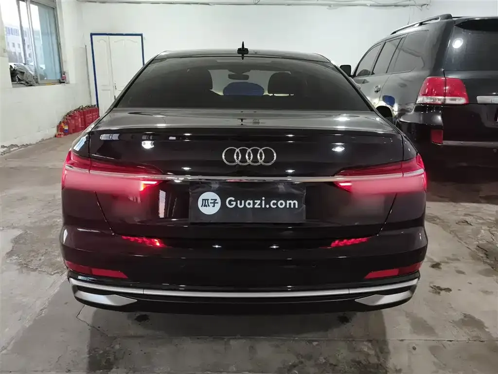 Audi A6L 2023 из CN, фото 6