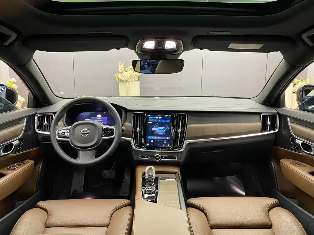 Volvo S90 2023 из CN, фото 10