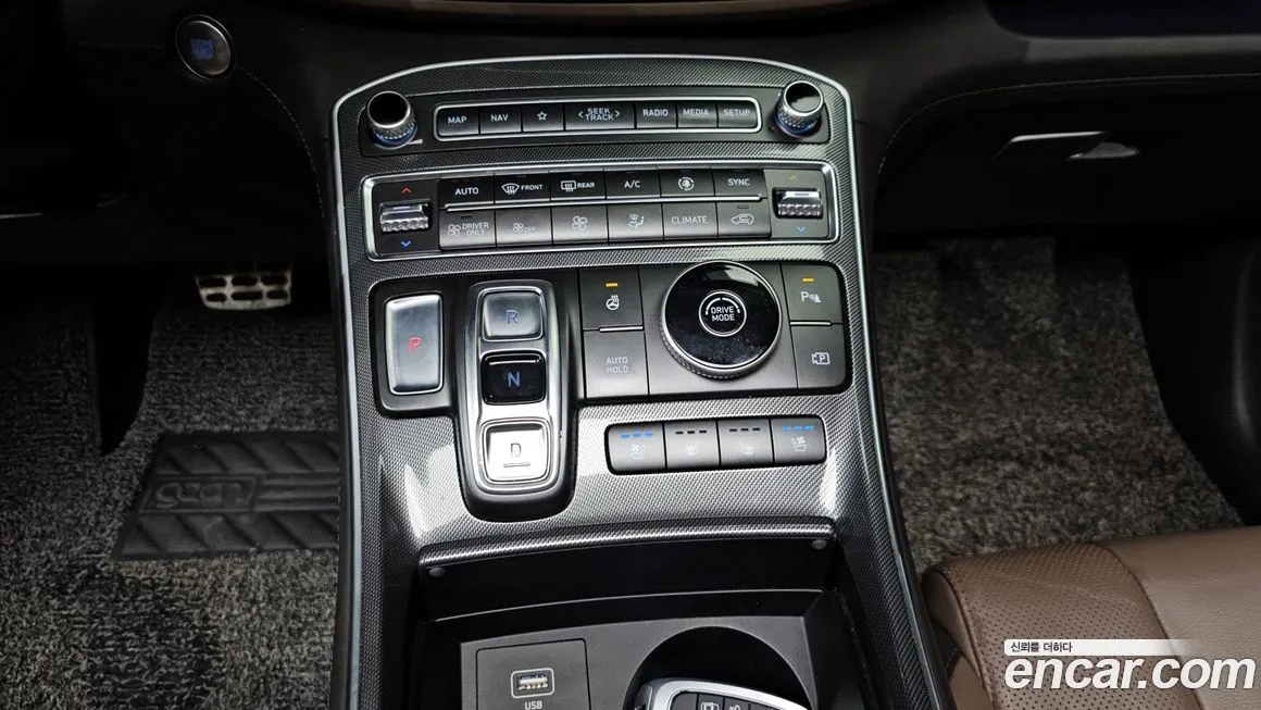 Hyundai Santafe — фото 9
