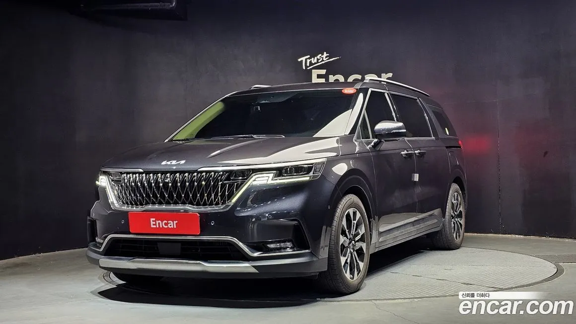 Kia Carnival 2023 из KR, фото 1