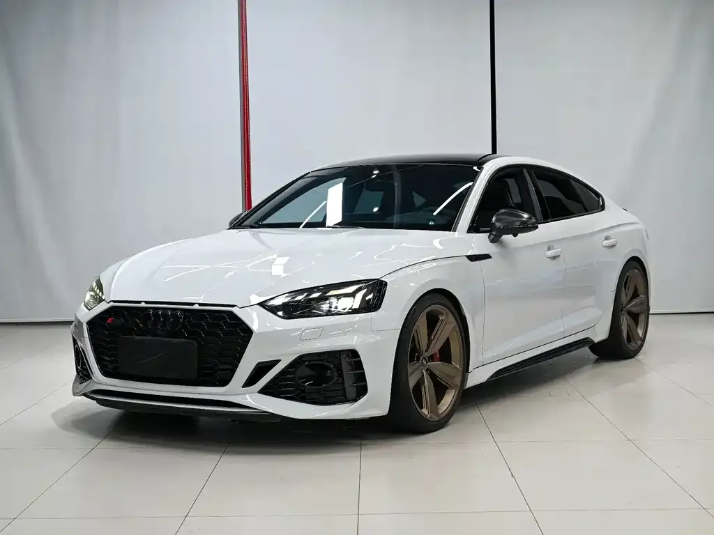 Audi RS 5 2022 из CN, фото 1