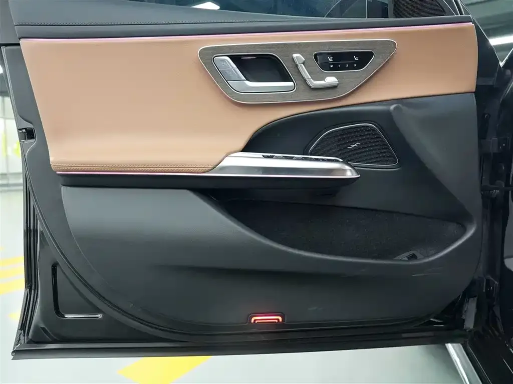 Mercedes-Benz E-Class New Energy 2025 из CN, фото 9