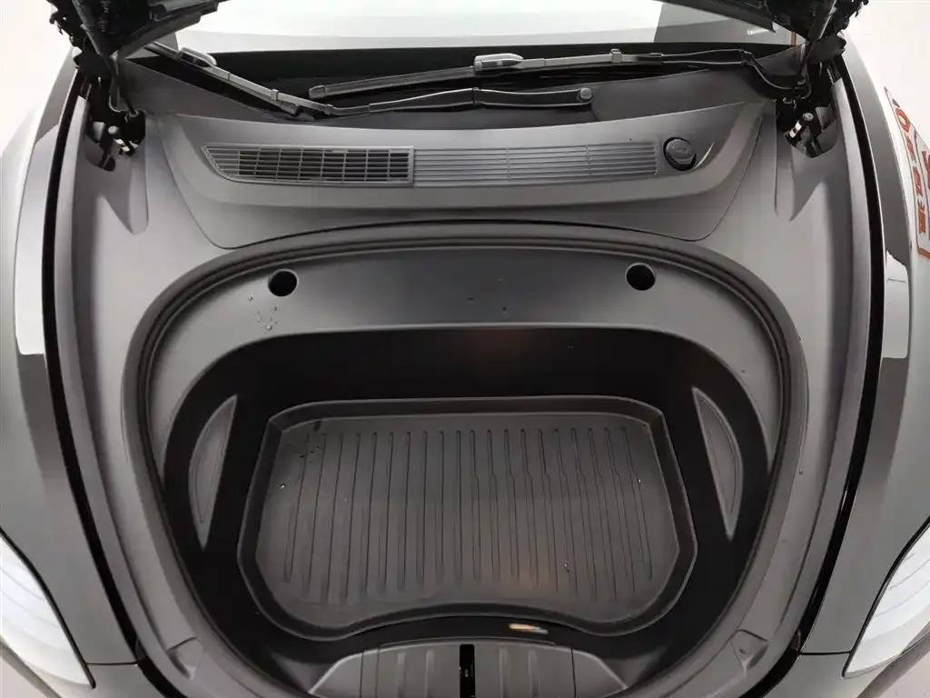 Tesla Model 3 2023 из CN, фото 6