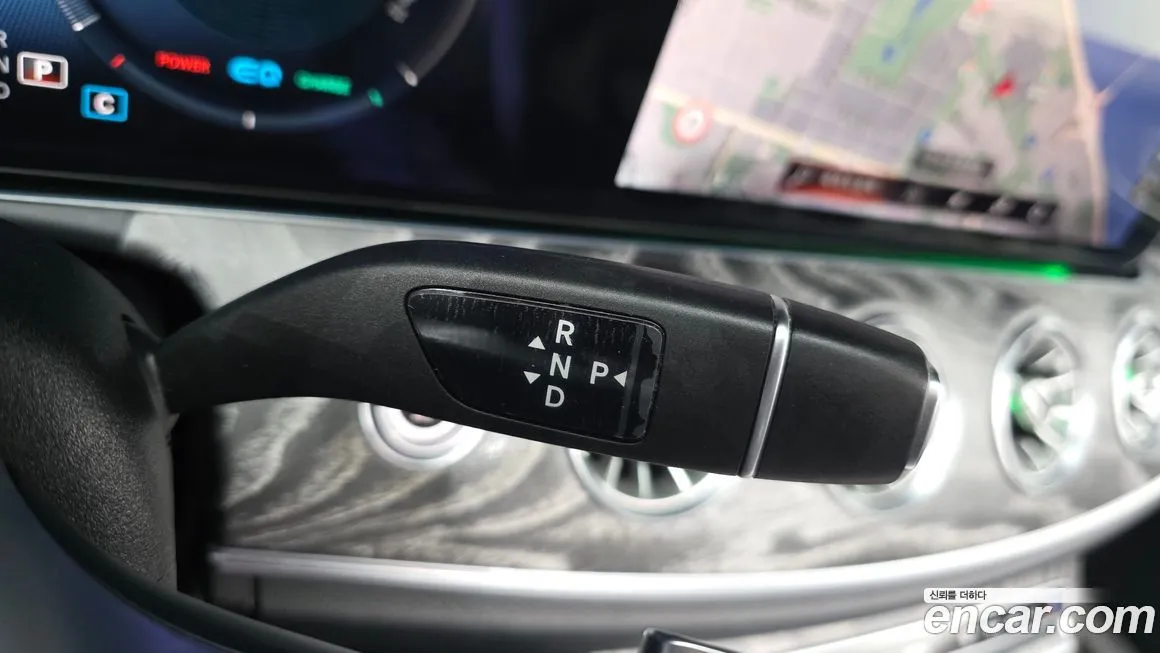 Mercedes-Benz E-Class 2021 из KR, фото 9