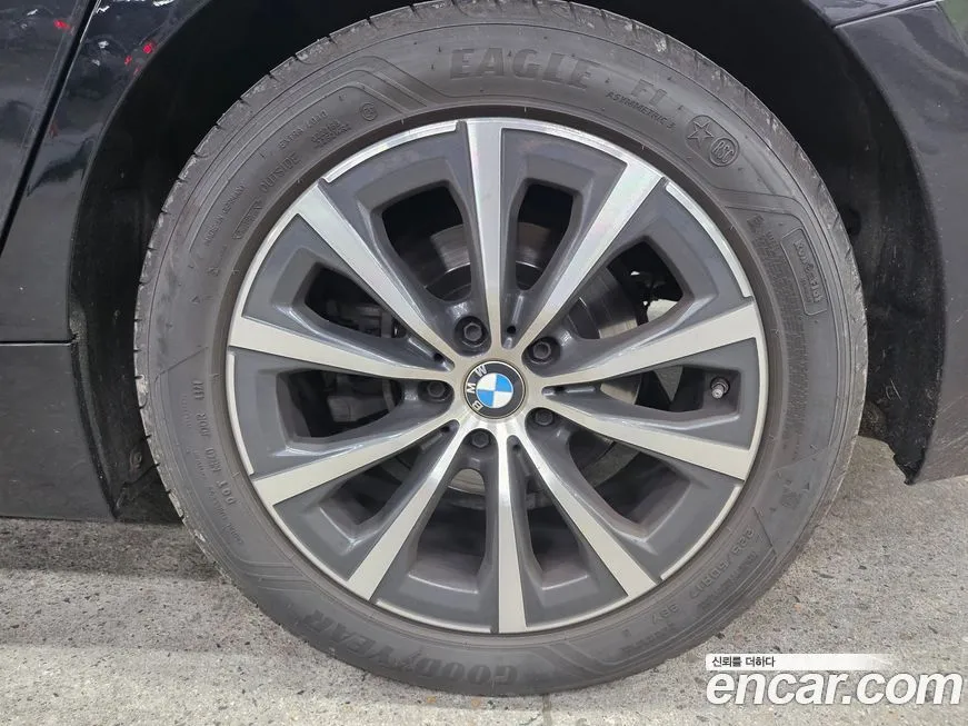 BMW 3-Series 2022 из KR, фото 5