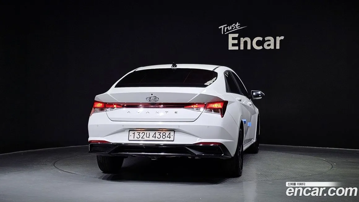 Hyundai AVANTE 2023 из KR, фото 4