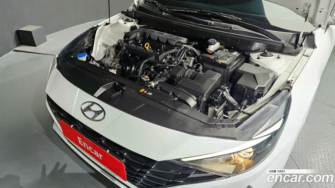 Hyundai AVANTE 2023 из KR, фото 6