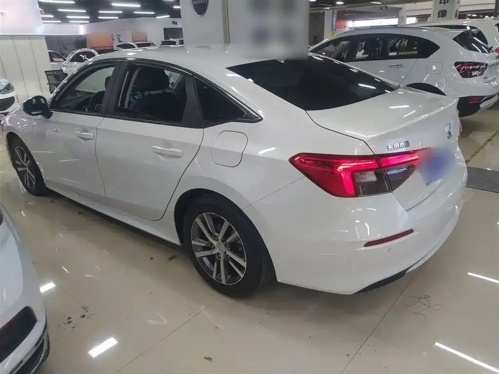 Honda Civic 2022 из CN, фото 5
