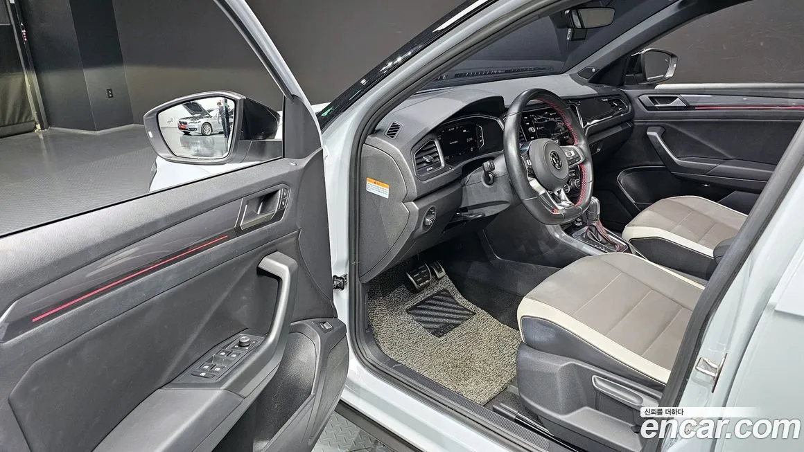 Volkswagen T-Roc 2022 из KR, фото 10