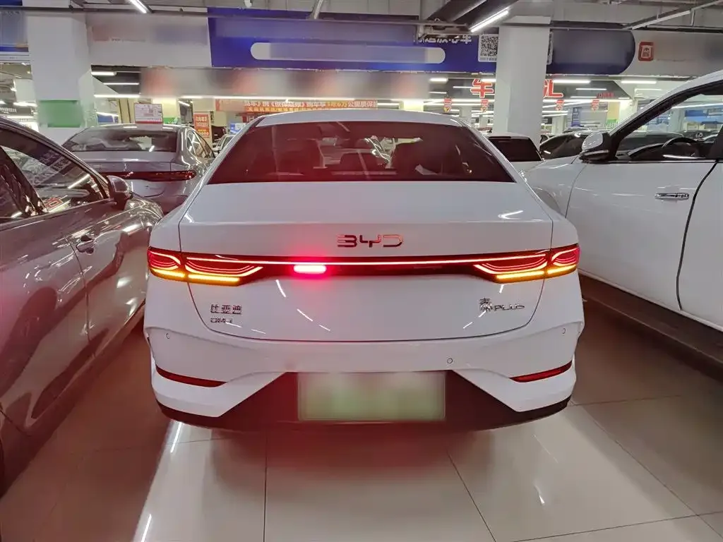 BYD Qin PLUS 2025 из CN, фото 6