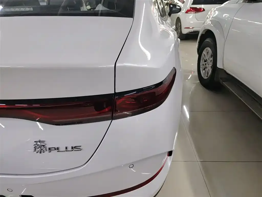 BYD Qin PLUS 2025 из CN, фото 8