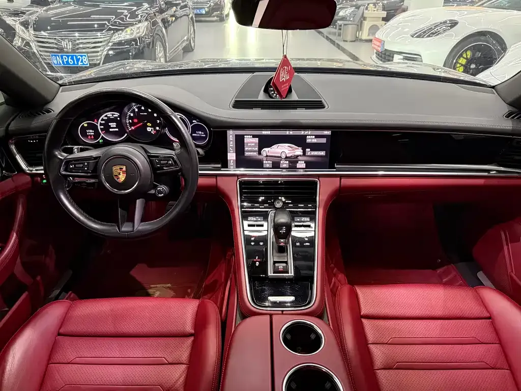 Porsche Panamera 2021 из CN, фото 10