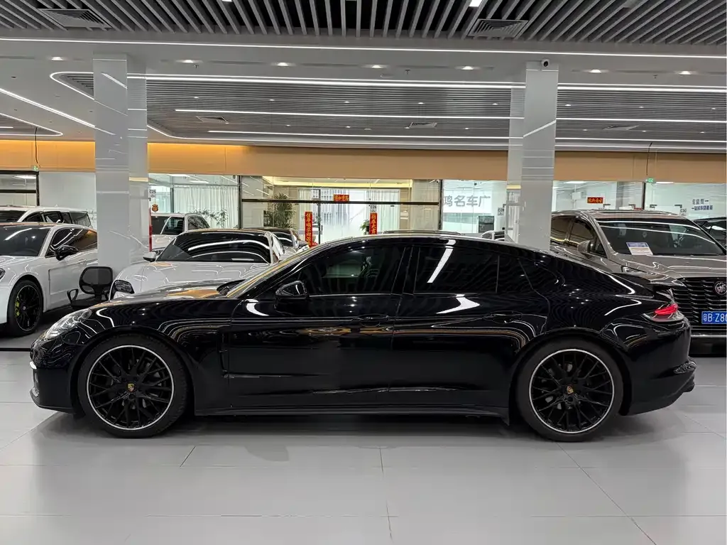 Porsche Panamera 2021 из CN, фото 7