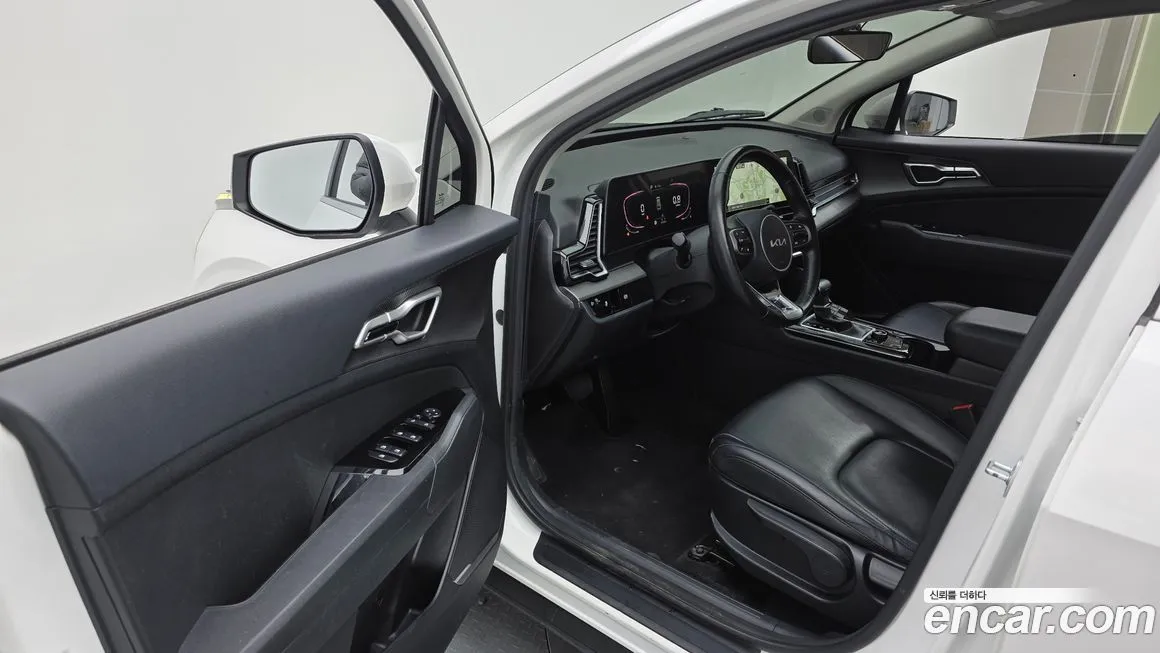 Kia Sportage — фото 10