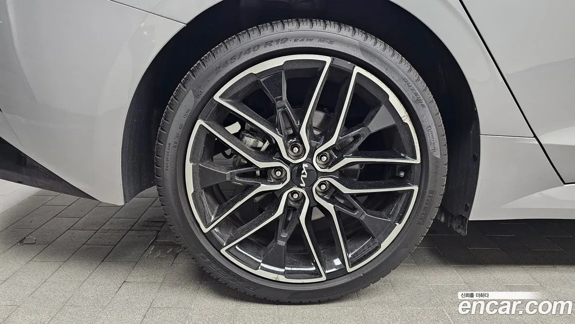 Kia K5 2023 из KR, фото 5