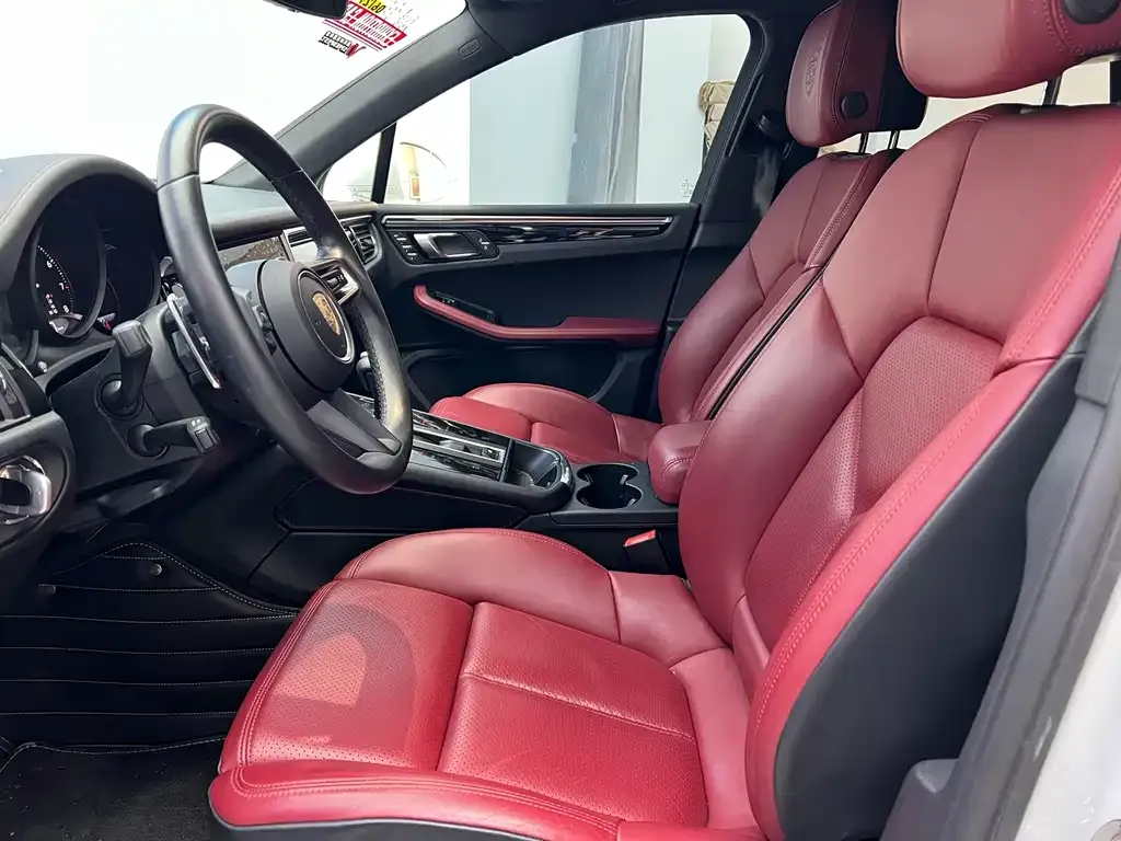 Porsche Macan 2024 из CN, фото 3