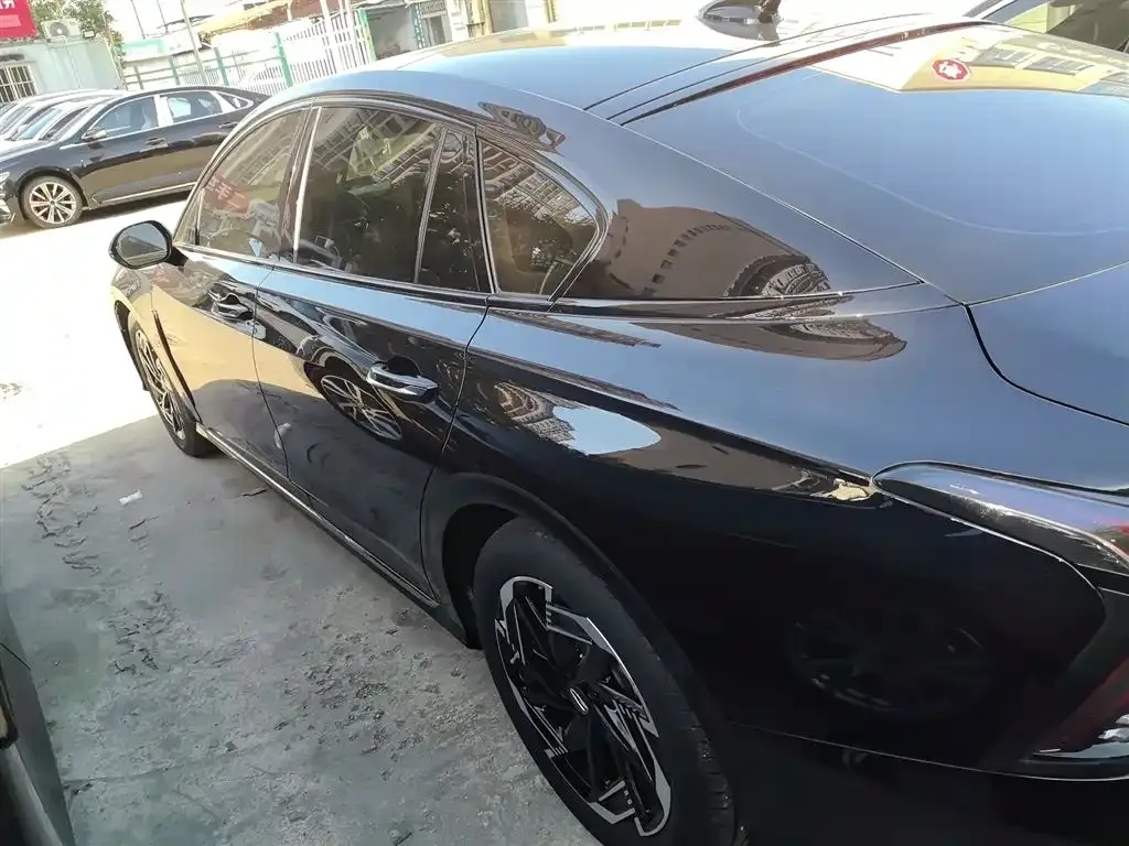 Hongqi H6 2024 из CN, фото 5