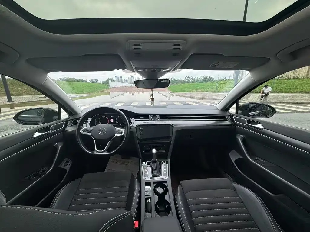 Volkswagen Magotan 2022 из CN, фото 5