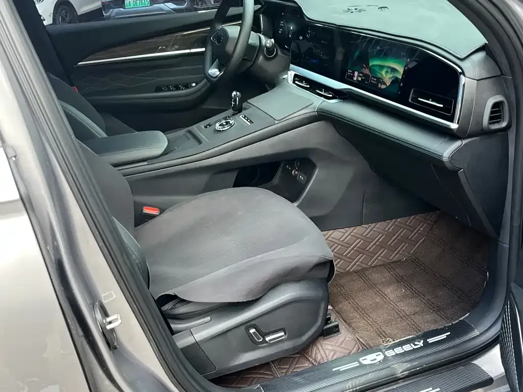 Geely Xingyue L 2025 из CN, фото 8