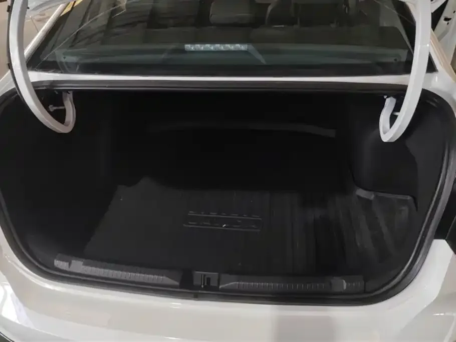 Volkswagen Lavida 2023 из CN, фото 4