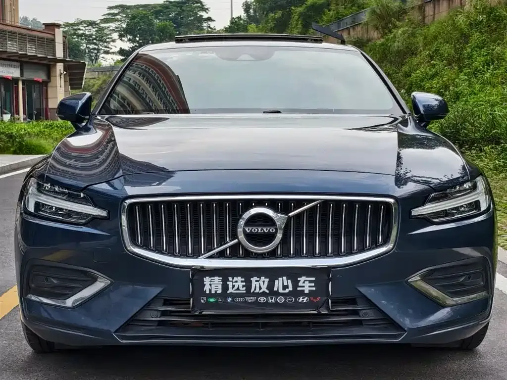 Volvo S60 2021 из CN, фото 2