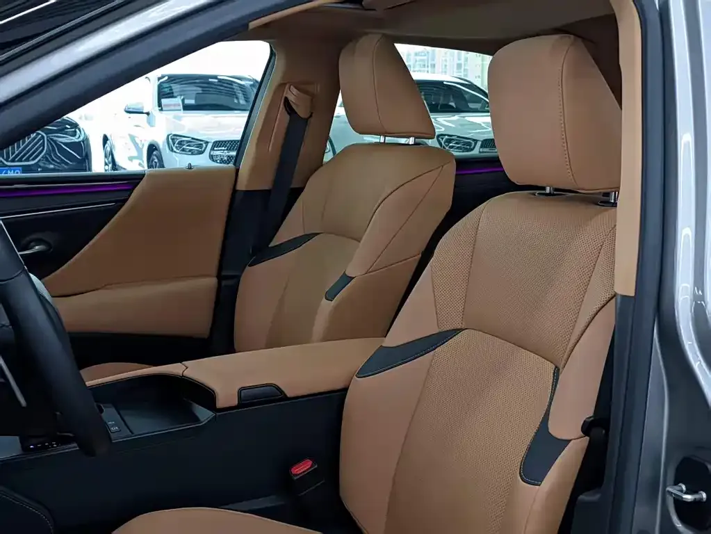 Lexus ES 2022 из CN, фото 9